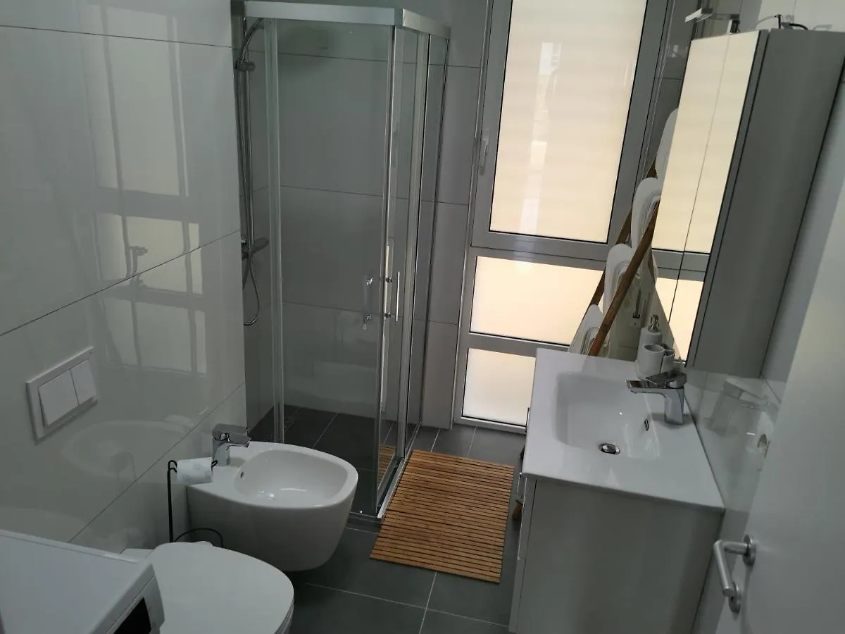 Magnolia Apartment Дуррес